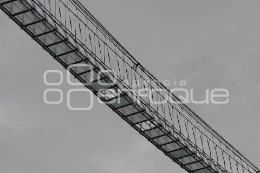 PUENTE DE CRISTAL . AFECTACIONES