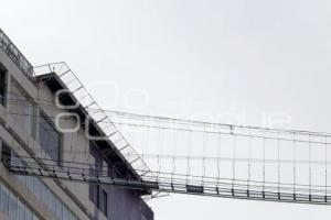PUENTE DE CRISTAL . AFECTACIONES