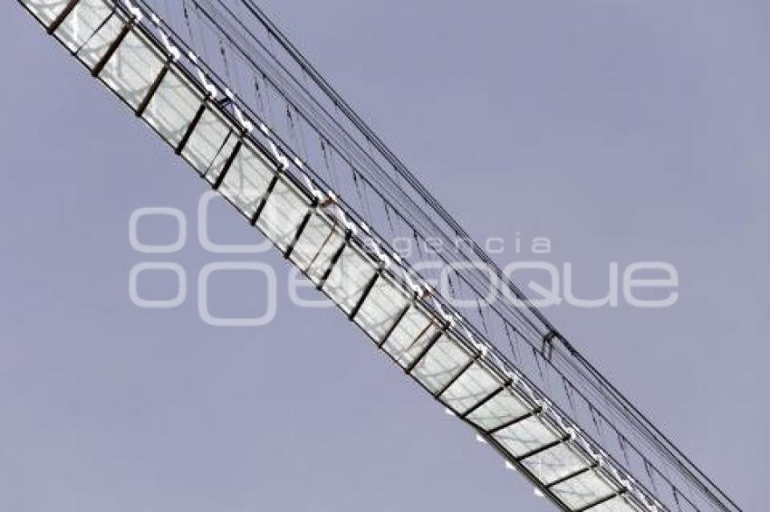 PUENTE DE CRISTAL . AFECTACIONES