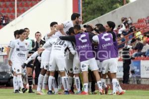 FÚTBOL . COYOTES VS DORADOS