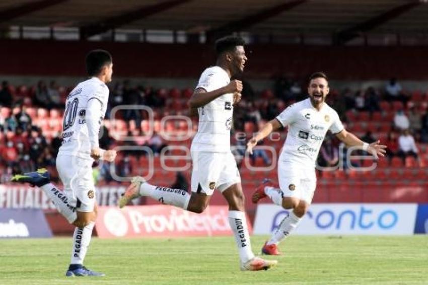 FÚTBOL . COYOTES VS DORADOS