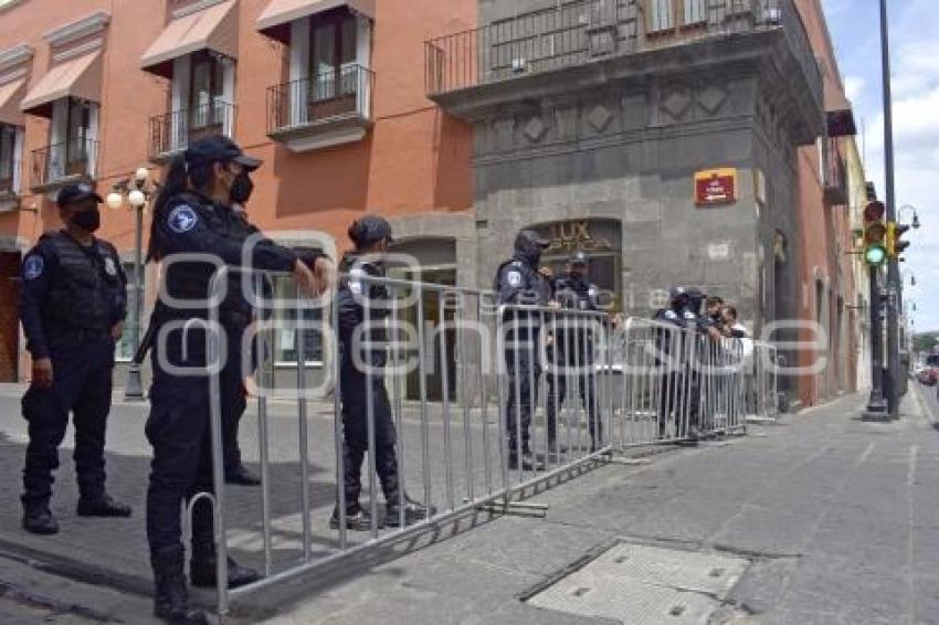 OPERATIVO . CALLES CERRADAS