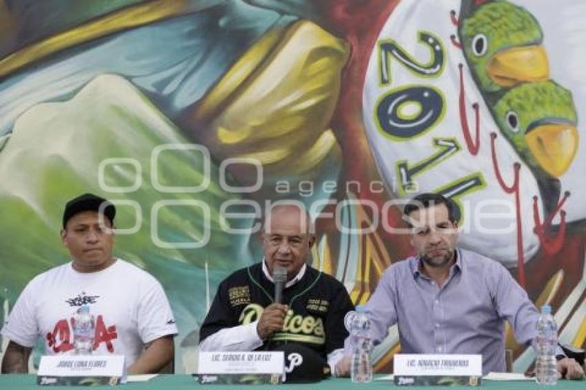 INAUGURACIÓN . MURAL PERICOS