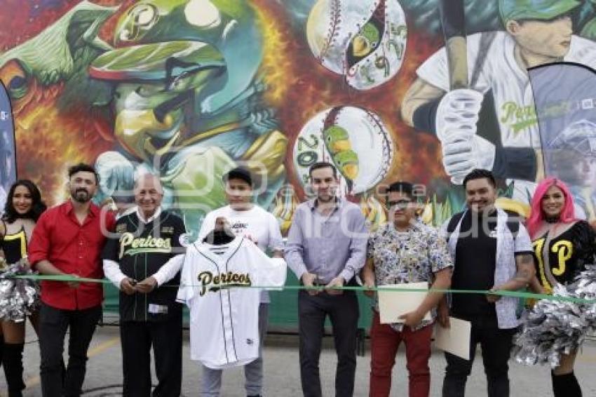 INAUGURACIÓN . MURAL PERICOS