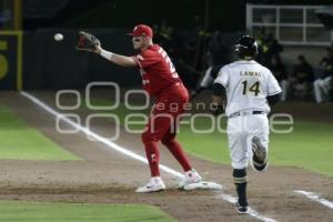 BÉISBOL . PERICOS VS DIABLOS