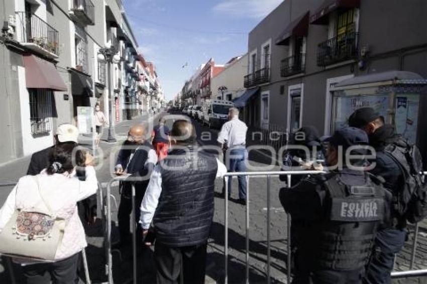 CONGRESO . CIERRE CALLE