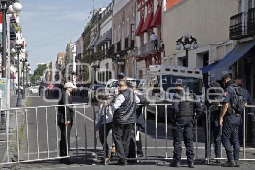 CONGRESO . CIERRE CALLE