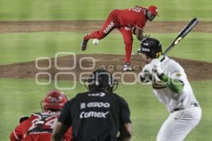 BÉISBOL . PERICOS VS DIABLOS