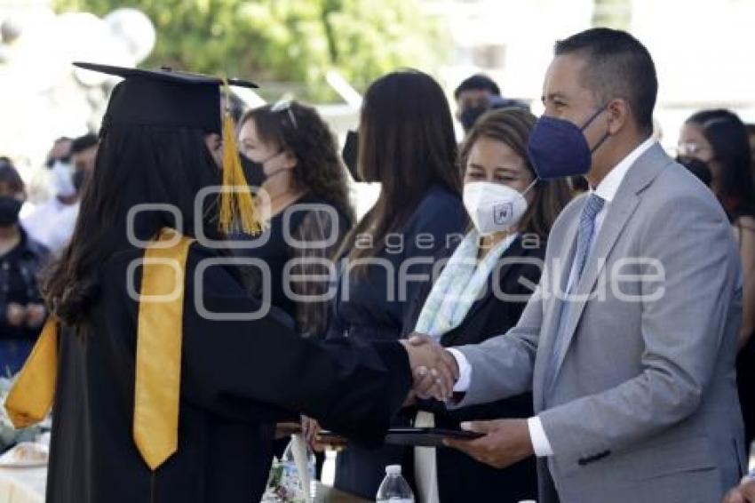 SAN ANDRÉS CHOLULA . GRADUACIÓN