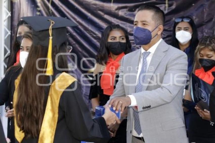 SAN ANDRÉS CHOLULA . GRADUACIÓN