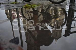CLIMA . LLUVIA