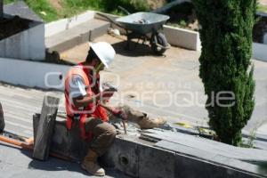 TLAXCALA . ESCALINATAS DE LOS HÉROES