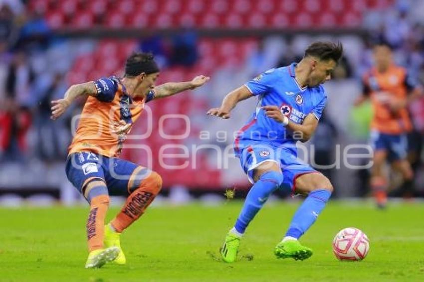 FÚTBOL . CRUZ AZUL VS PUEBLA