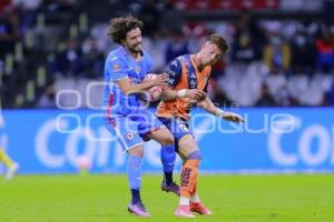 FÚTBOL . CRUZ AZUL VS PUEBLA