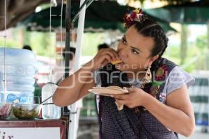 TLAXCALA . LADY TACOS DE CANASTA