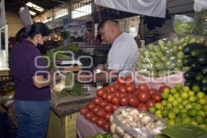 INGREDIENTES CHILE EN NOGADA