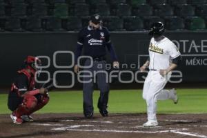 BÉISBOL . PERICOS VS PIRATAS