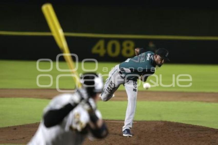 BÉISBOL . PERICOS VS SARAPEROS