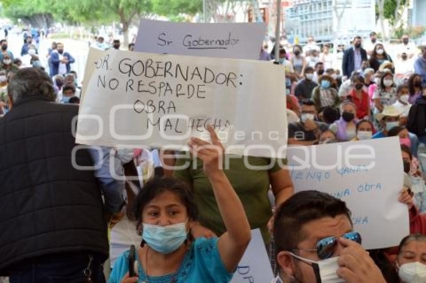 TEHUACÁN . PROTESTA TETITZINTLA