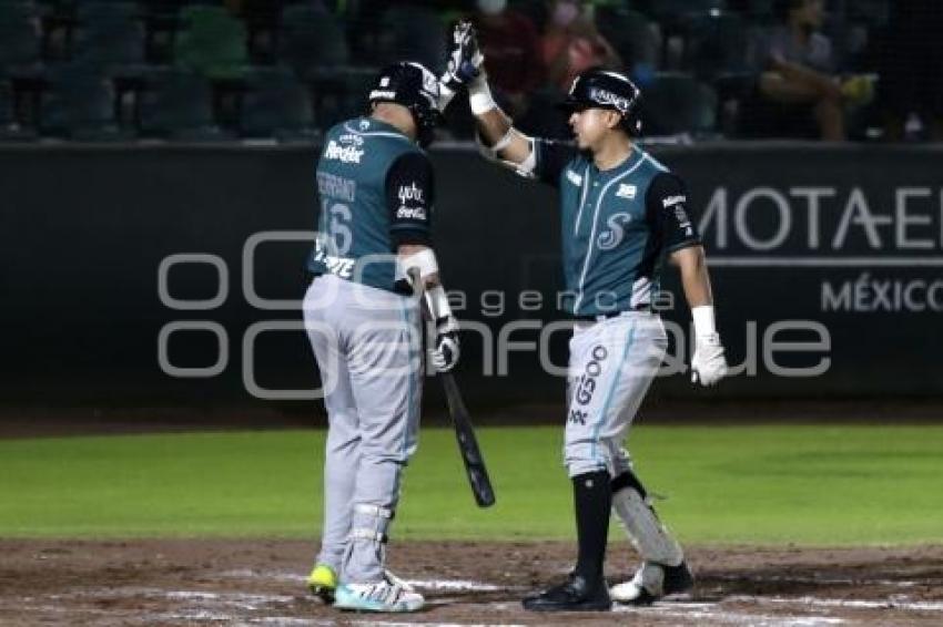 BÉISBOL . PERICOS VS SARAPEROS