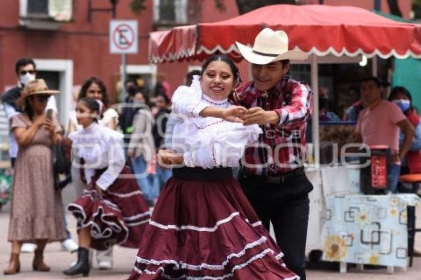 TLAXCALA . BALLET  FOLKLÓRICO