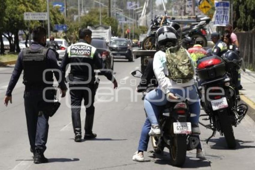 POLICIA . OPERATIVO DE MOTOCICLETAS 