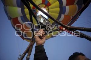 SAN NICOLÁS DE LOS RANCHOS . GLOBOS AEROSTÁTICOS