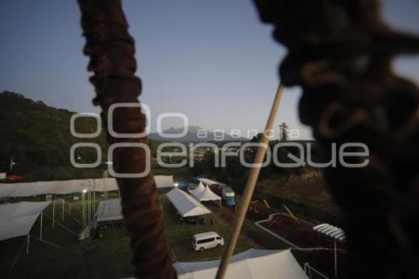 SAN NICOLÁS DE LOS RANCHOS . GLOBOS AEROSTÁTICOS