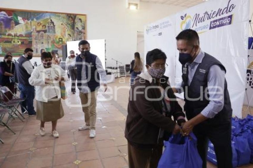 SAN ANDRÉS CHOLULA . ENTREGA APOYOS