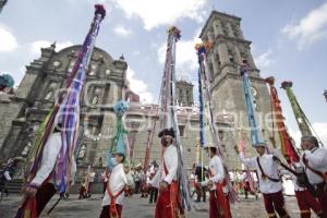 DESFILE PUEBLOS ORIGINARIOS