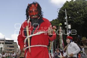 DESFILE PUEBLOS ORIGINARIOS