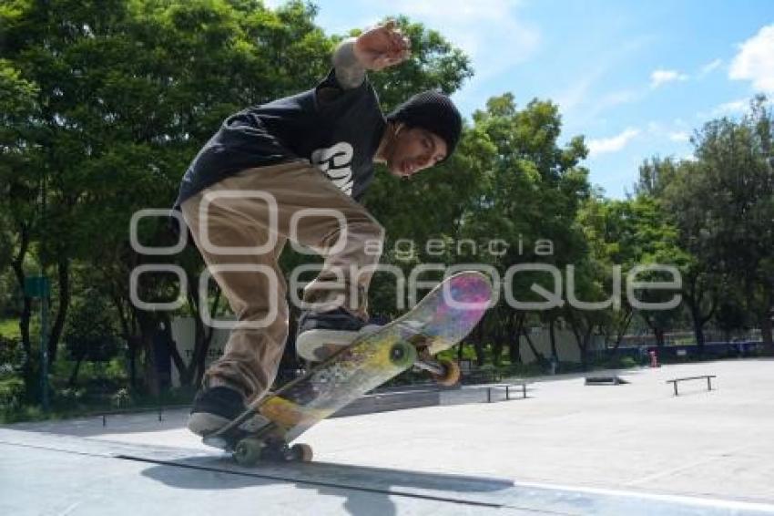 TLAXCALA . SKATEBOARD