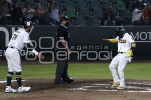 BÉISBOL . PLAYOFFS . PERICOS VS LEONES