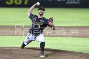 BÉISBOL . PLAYOFFS . PERICOS VS LEONES