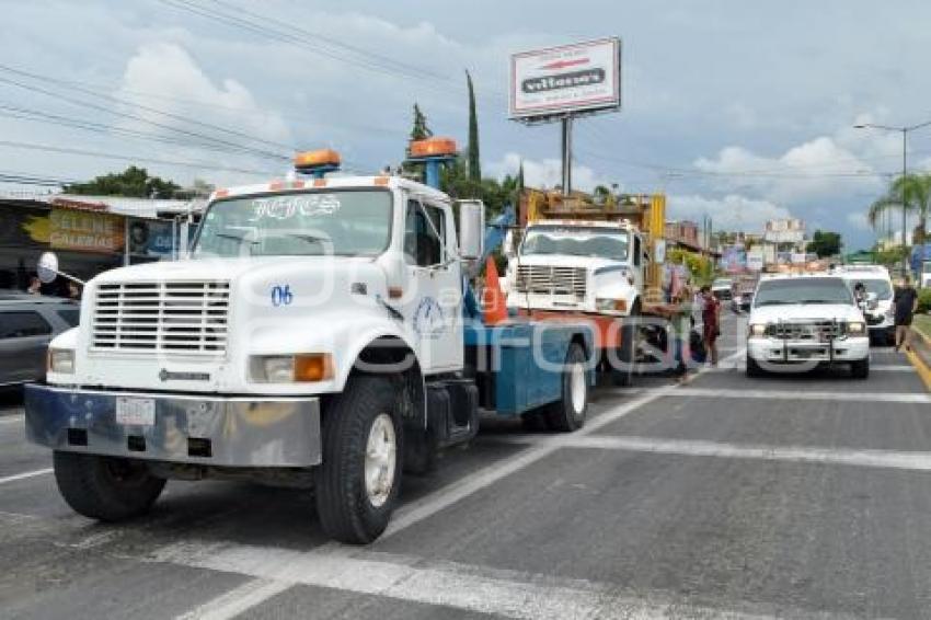 ATLIXCO . ACCIDENTE AUTOMOVILÍSTICO