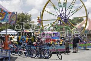 SAN PEDRO CHOLULA . JUEGOS MECÁNICOS