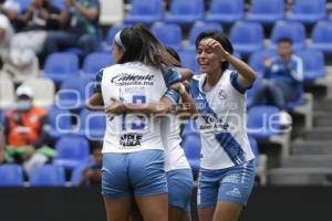 FÚTBOL FEMENIL . PUEBLA VS XOLAS