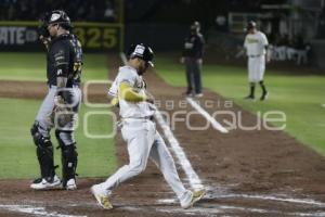 BÉISBOL . PLAYOFFS . PERICOS VS LEONES