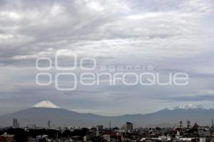 VOLCANES NEVADOS