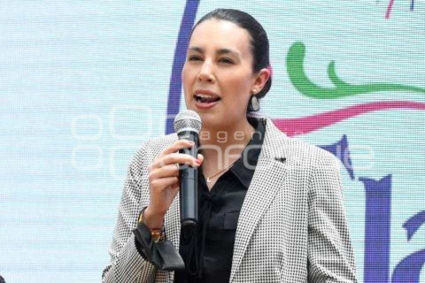 JOSEFINA RODRÍGUEZ