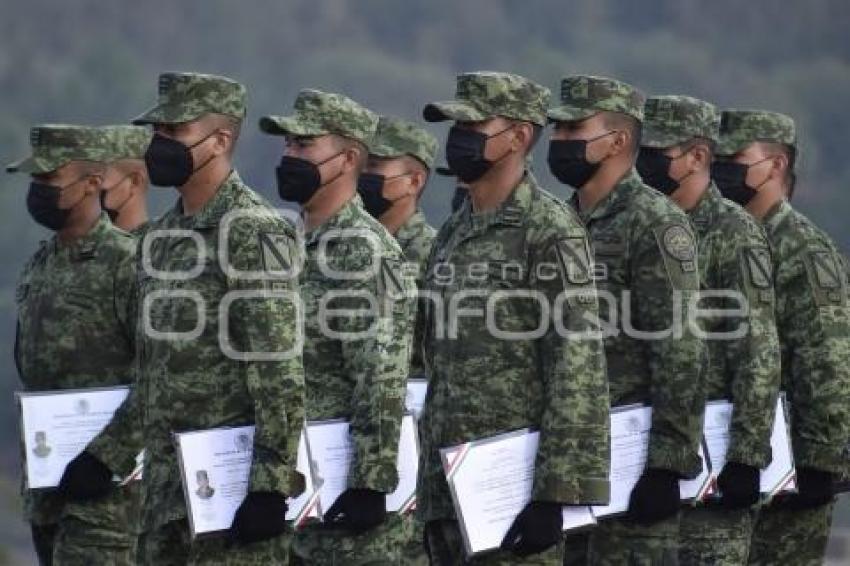 ZONA MILITAR . GRADUACIÓN