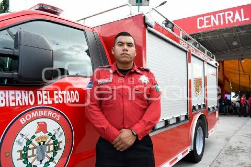 TLAXCALA . CEREMONIA DE BOMBEROS