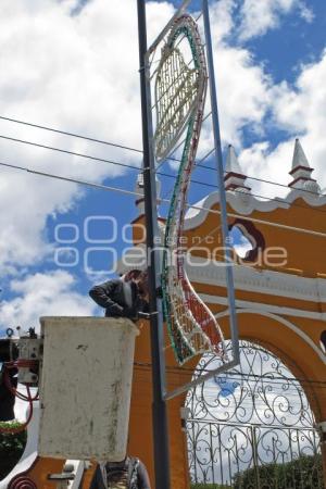 SAN ANDRÉS CHOLULA . ADORNOS PATRIOS