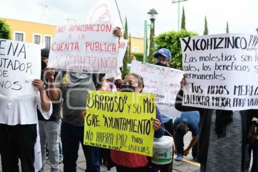 TLAXCALA . MANIFESTACIÓN EN CONGRESO 