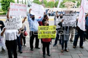 TLAXCALA . MANIFESTACIÓN EN CONGRESO 