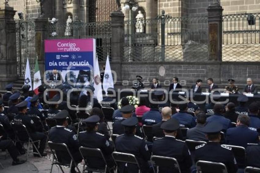 AYUNTAMIENTO .  DÍA DEL POLICÍA