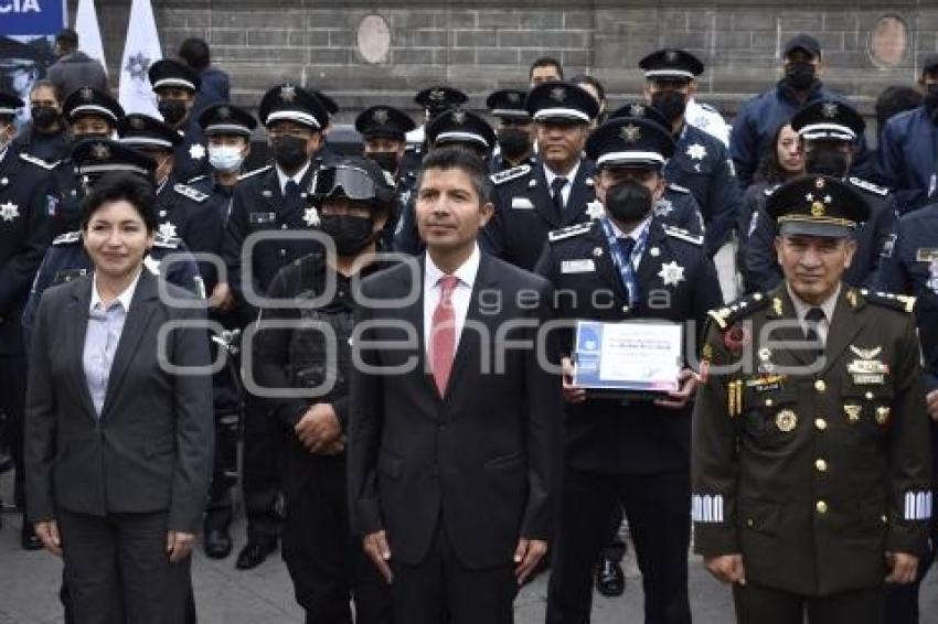 AYUNTAMIENTO . DÍA DEL POLICÍA