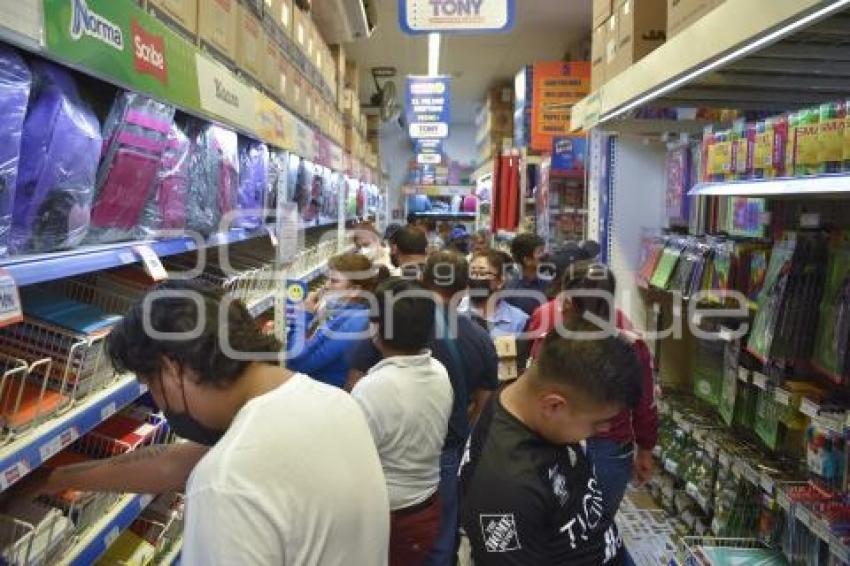 REGRESO A CLASES . PAPELERÍAS