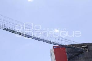 PUENTE DE CRISTAL
