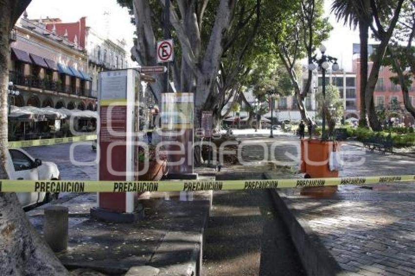 ZÓCALO. ACORDONAMIENTO